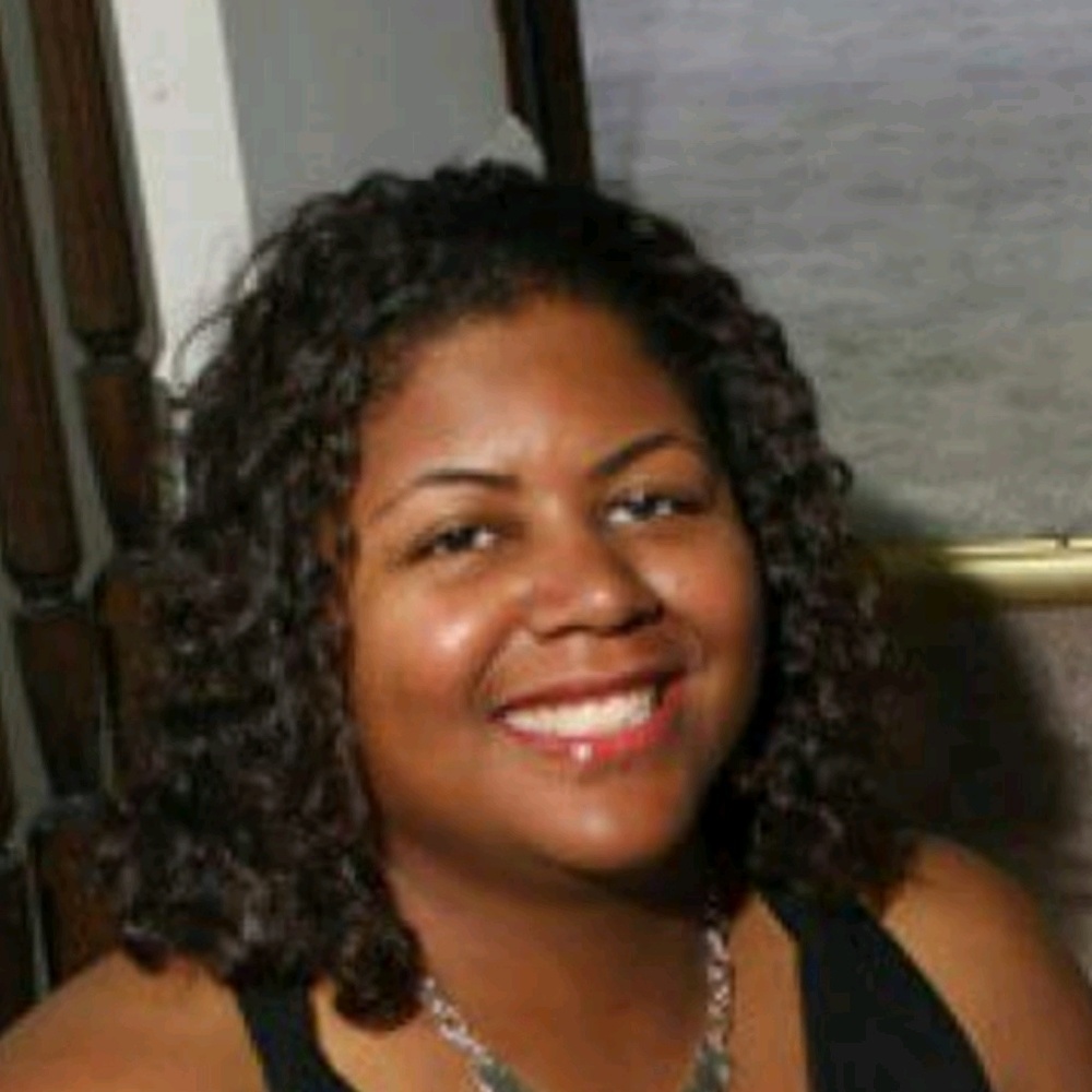 Meet your Posher, Tanikia