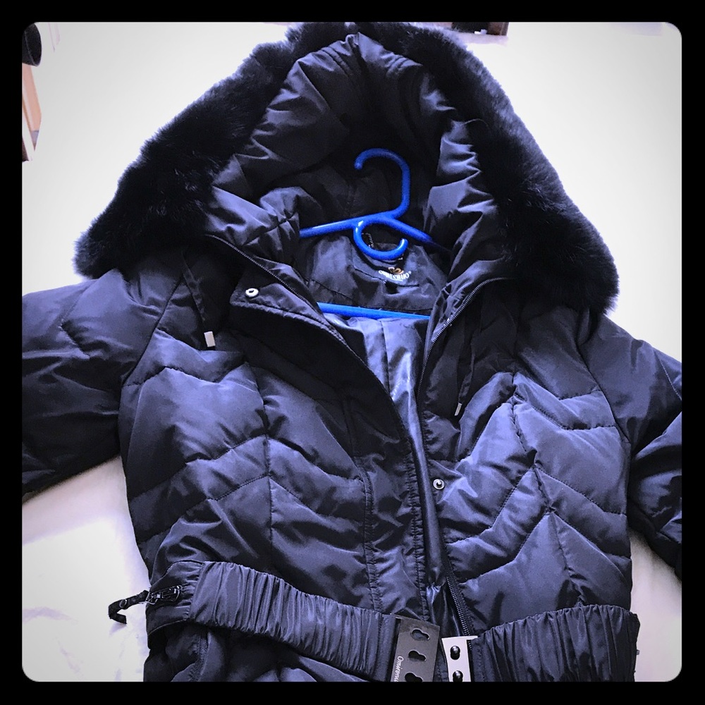 Black Coat w/ faux fur
