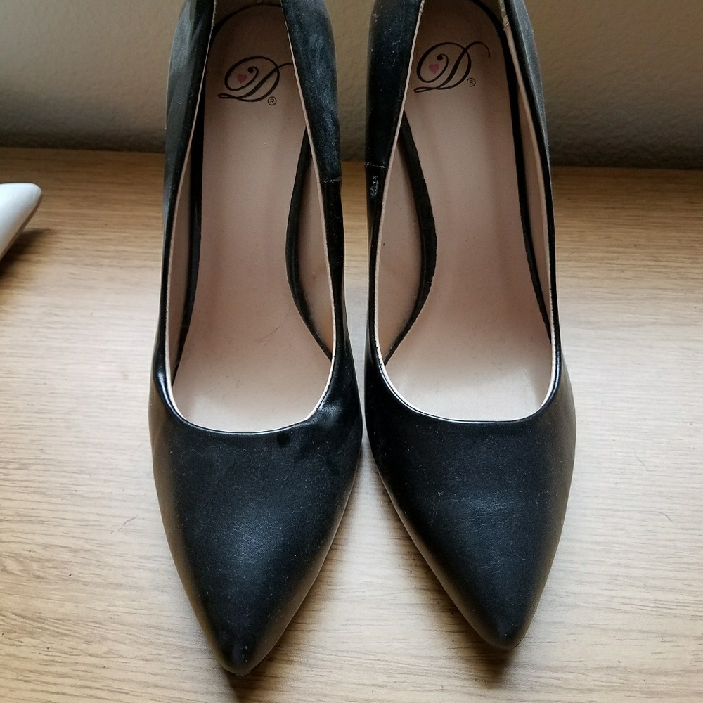 Black 3 in heel, size 9