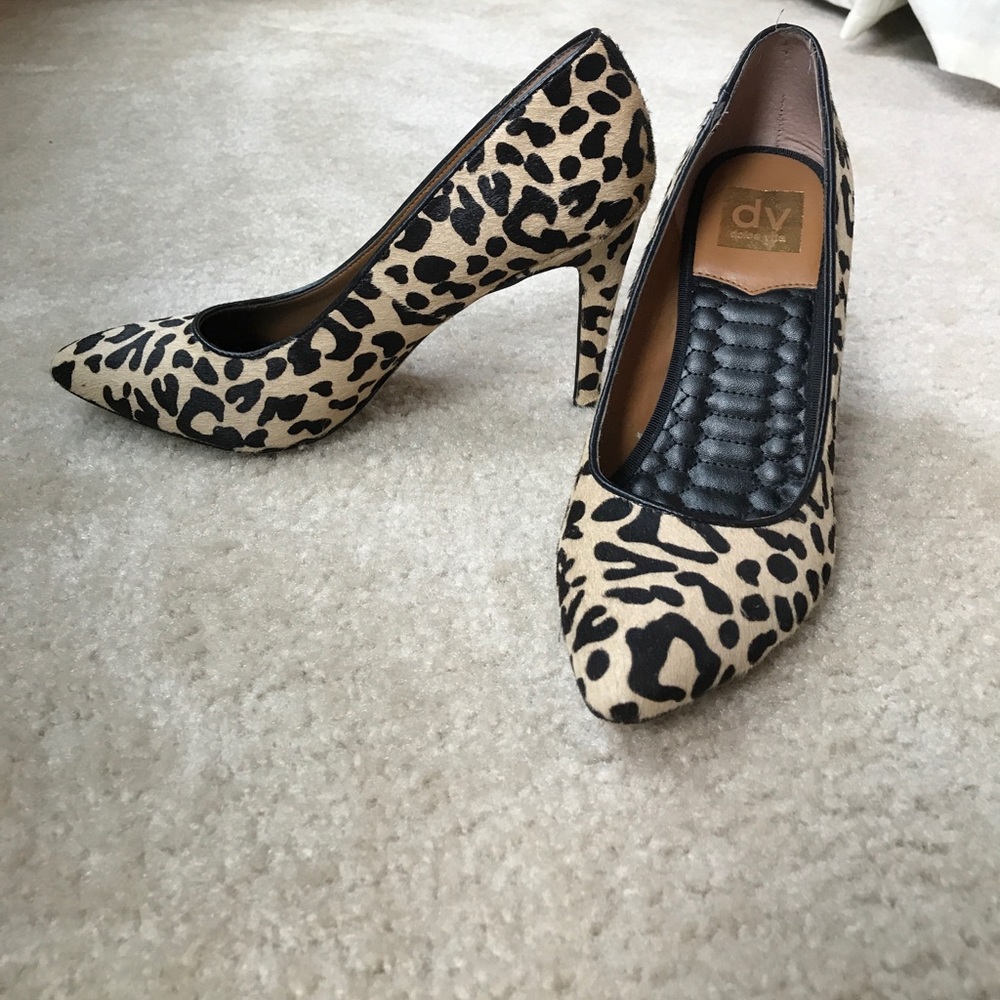 DV Dolce Vita leopard pumps