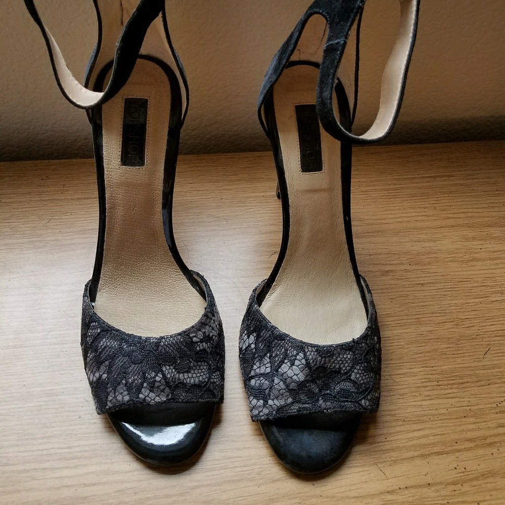 Topshop 3 in heel w lace detail and zipper on heel