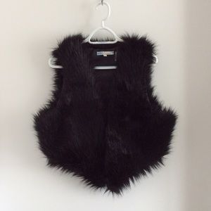 Women's Faux Fur Vest