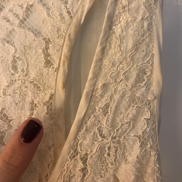 Aritzia | Wilfred | Lace Racerback - Picture 6 of 7