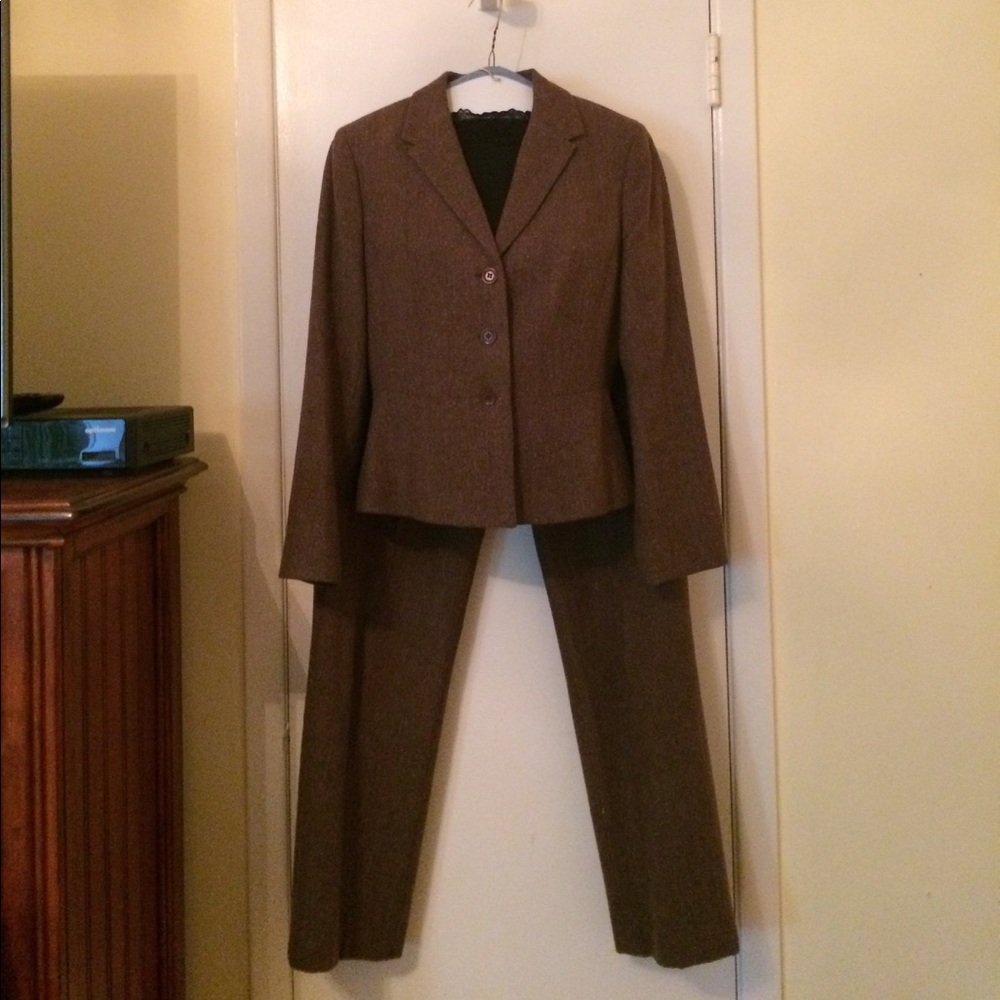 Women Brown Tweed Suit