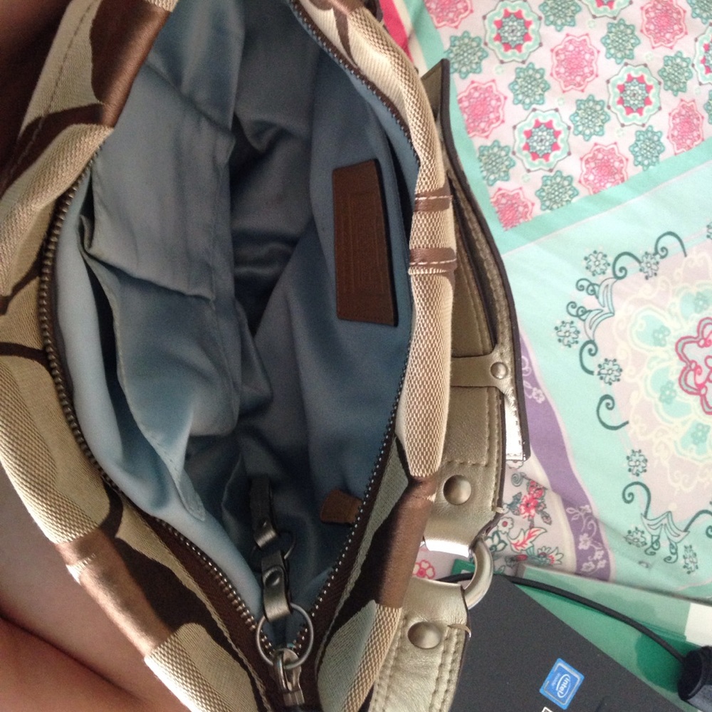 Coach Purse - Picture 2 of 4