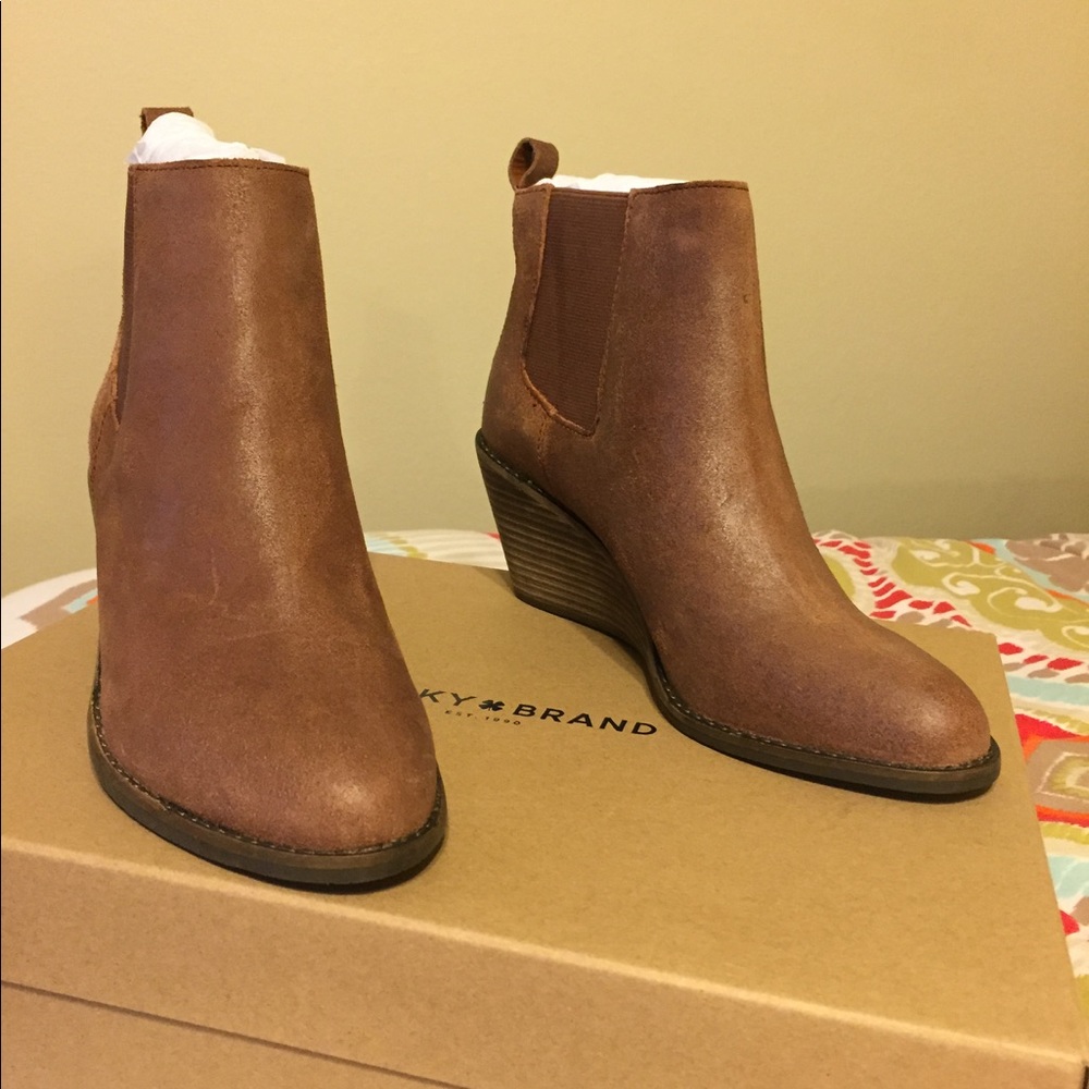 Lucky Brand Booty Wedges