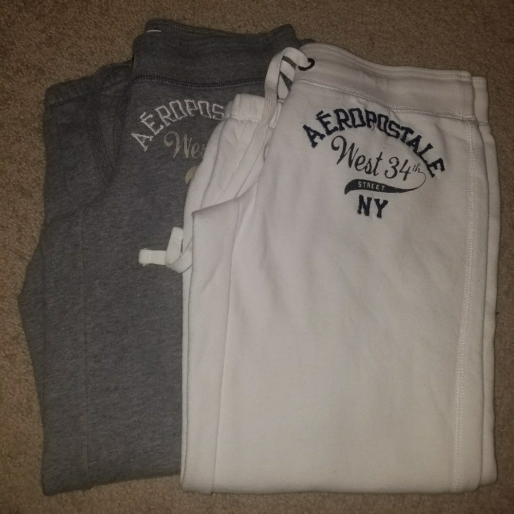 Areo crop sweatpants