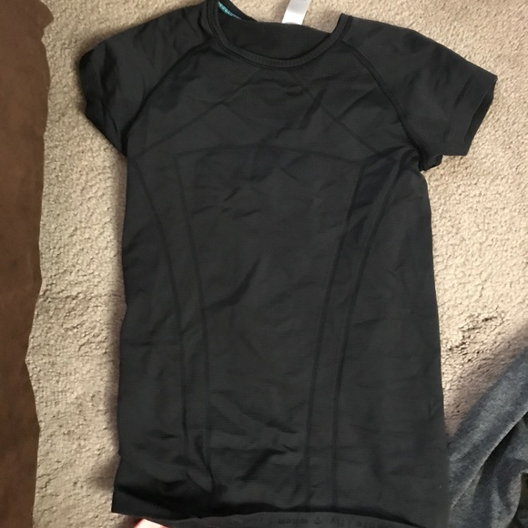 ivivva LOT - Picture 3 of 8