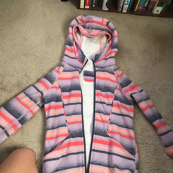 ivivva LOT - Picture 6 of 8