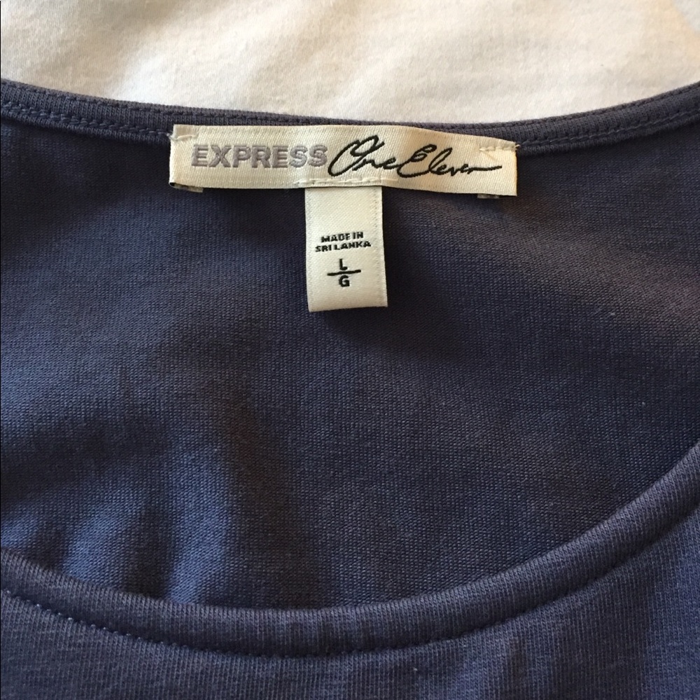 Express  Crop Top - Picture 2 of 2