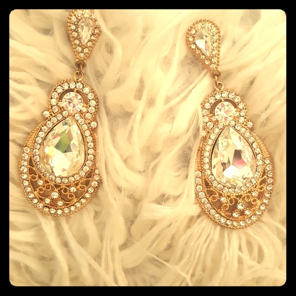 Oversized Gold Oval Drop Earrings
