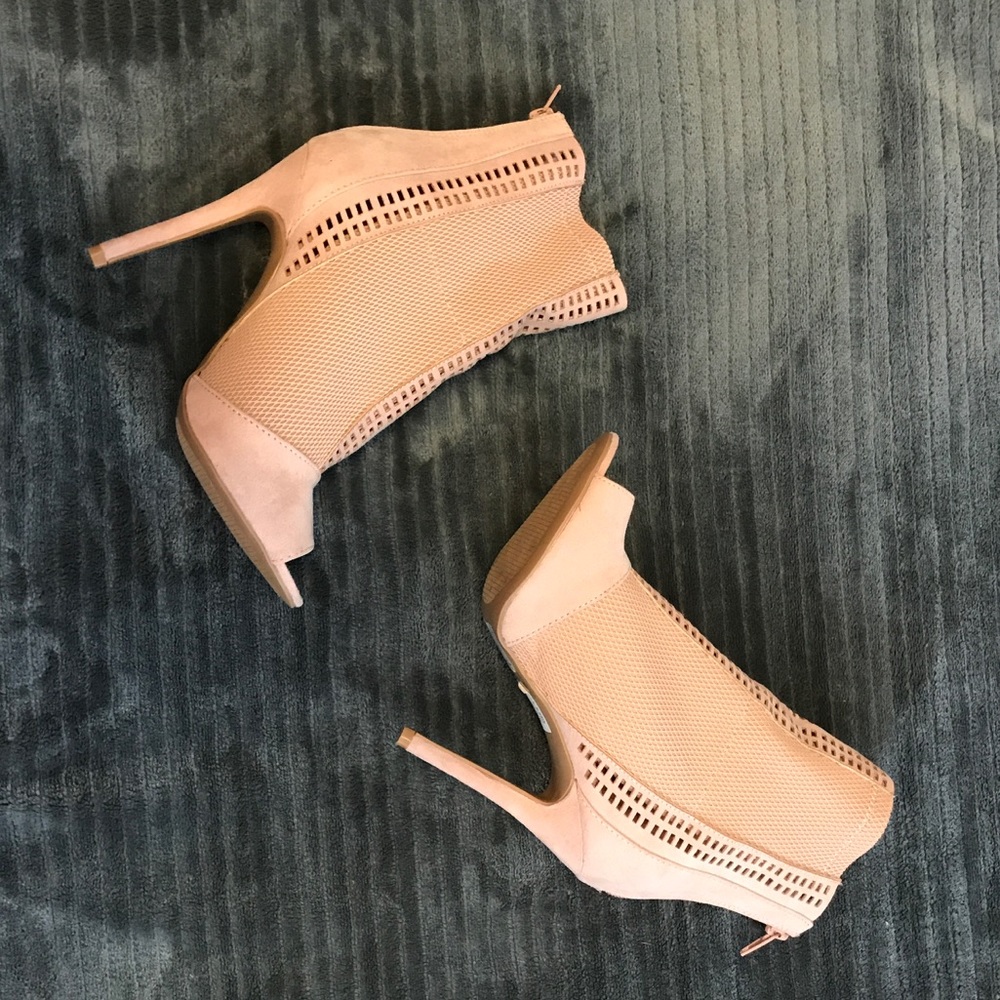 Charlotte Russe Heels - Picture 1 of 5