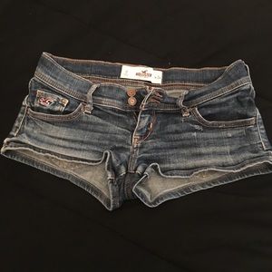 Hollister short