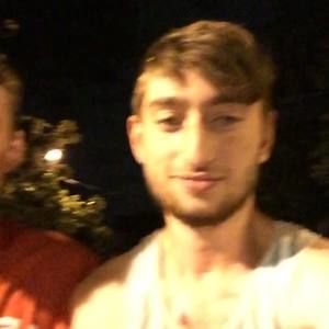 Meet your Posher, Sam