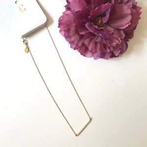 🍰 Dainty Bar necklace w/ white dots Charming C.