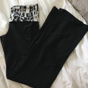 Victoria's Secret Supermodel essentials yoga pants
