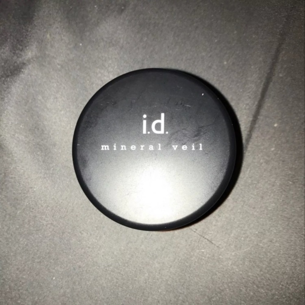 BareMinerals I.d Mineral Veil