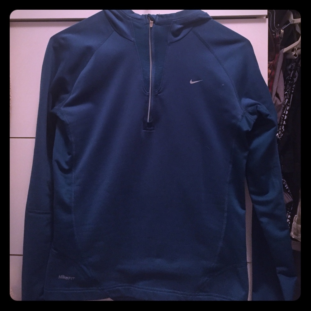 Nike dry fit Pullover