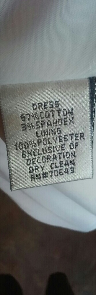 Dress - Picture 6 of 6