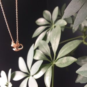 Rose gold fox necklace