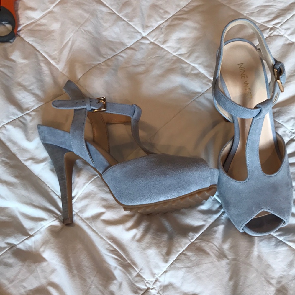 Nine west blue gray suede shoes