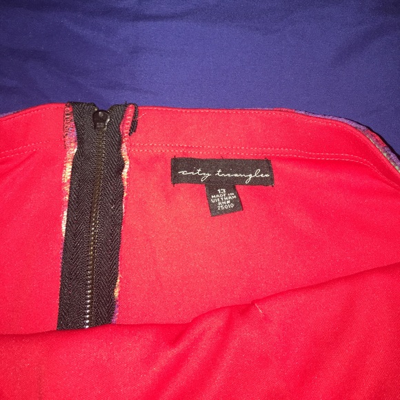 Red Strapless Aztec Print Dress - Picture 3 of 4