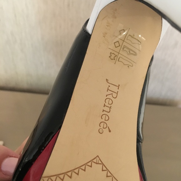 J. Reneé Heels - Picture 3 of 6