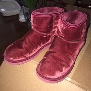 Ugg Classic Mini Burgundy Velvet