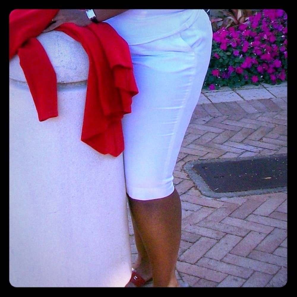Style & Co white shorts