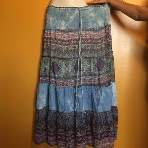 Beautiful boho skirt!