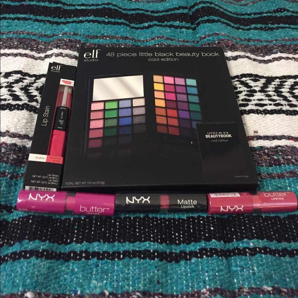 Makeup lot 💄 - eyeshadow and lipstick