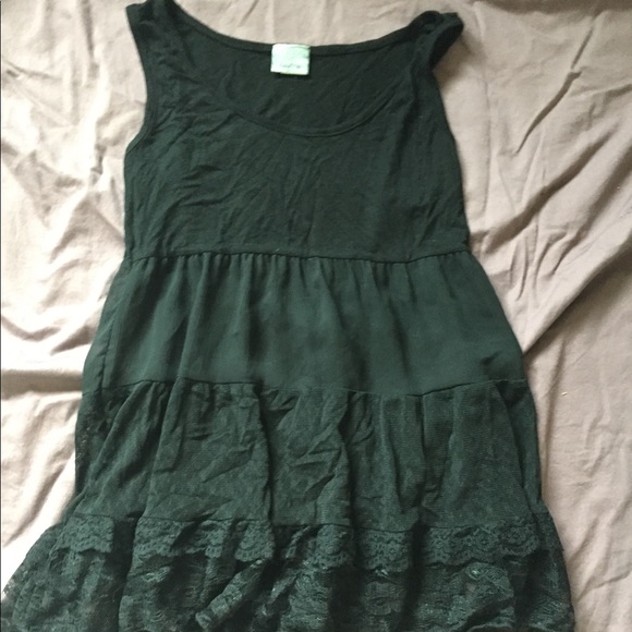 Black tank top with lace design on bottom - Picture 2 of 2