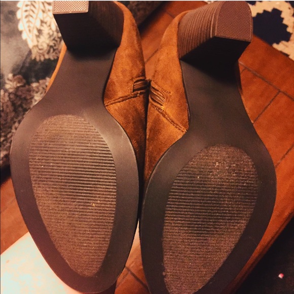 JustFab Heeled Booties - Picture 3 of 3