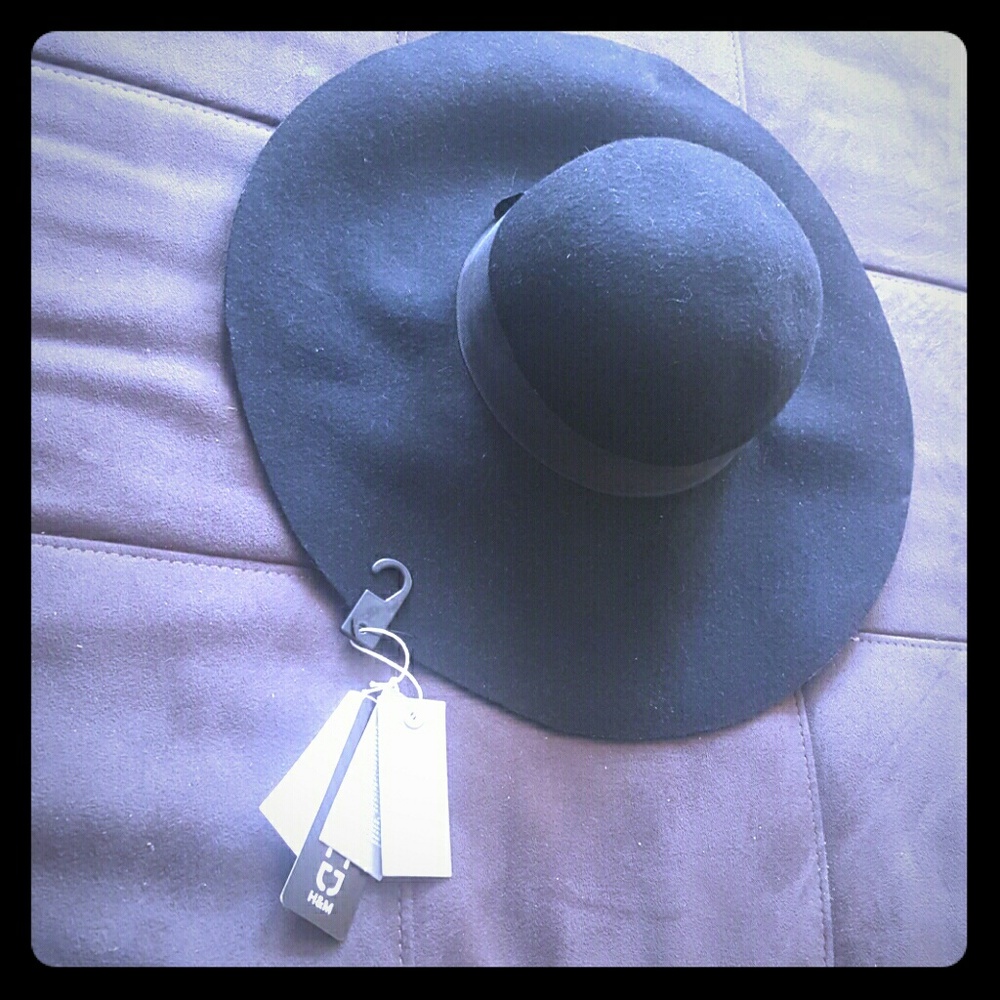Pure wool hat