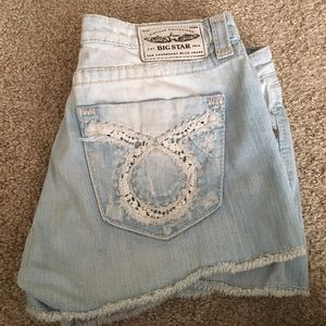Size 32 BIG STAR cut offs
