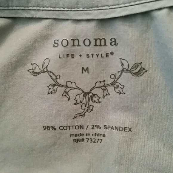 Green button down tank - Picture 4 of 4