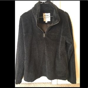 Medium fit, Dylan pullover good condition