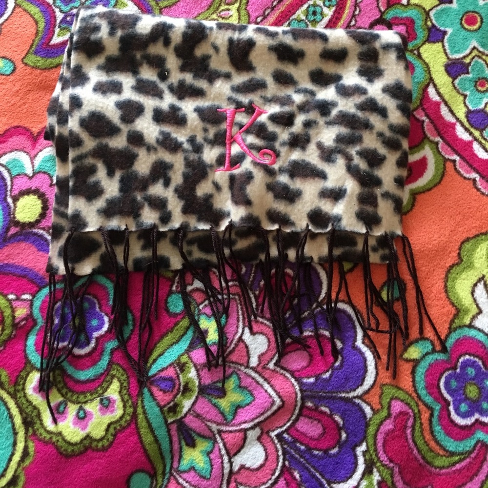 Leopard print scarf