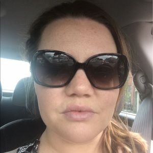 Meet your Posher, Staci