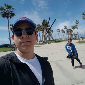 Meet your Posher, Max