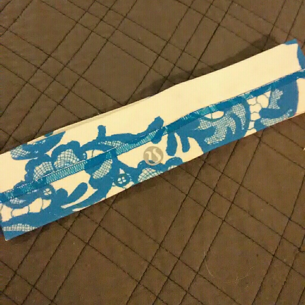 Lululemon headband