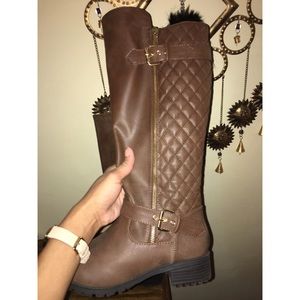 Size 8.5 Brown Knee High Boots