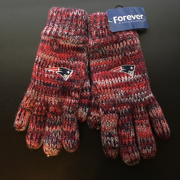 patriots scarf and gloves
