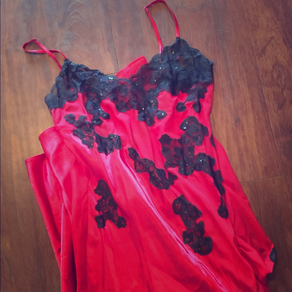 Frederick’s of Hollywood long red Chemise