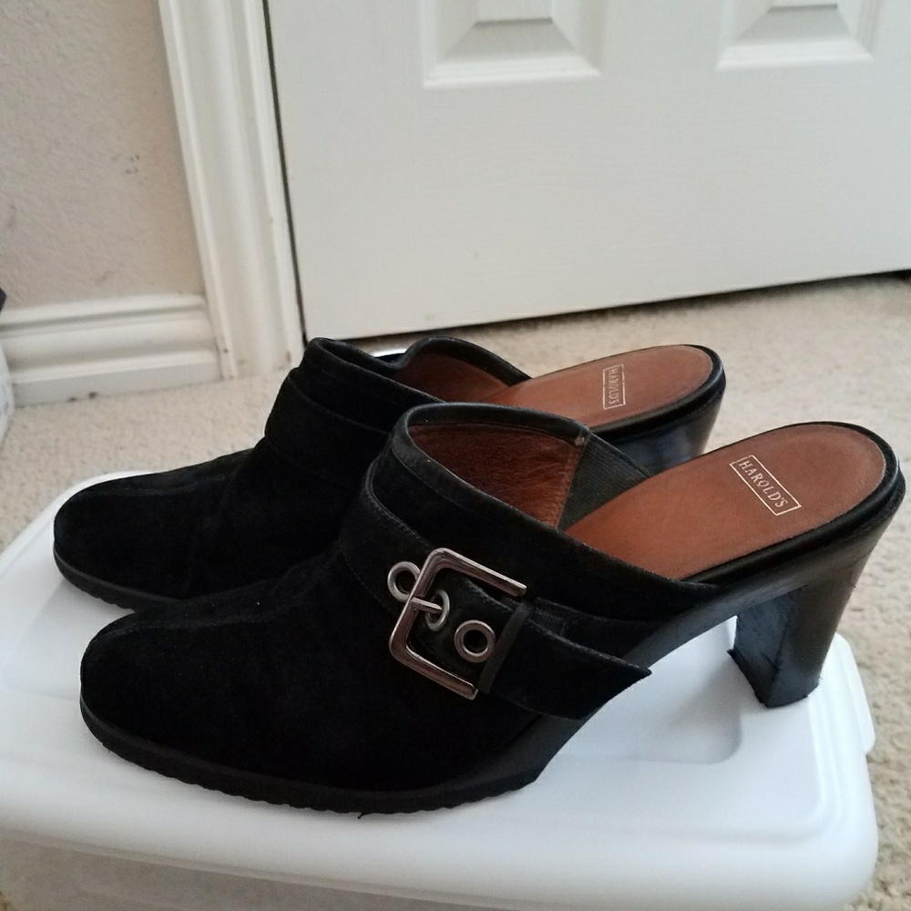 Harold's Suede Mules