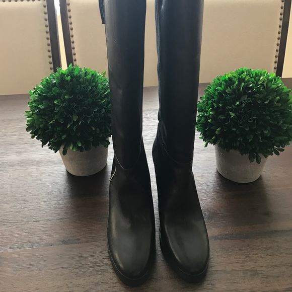 New Michael Kors Leather/Suede Boots - Picture 2 of 5