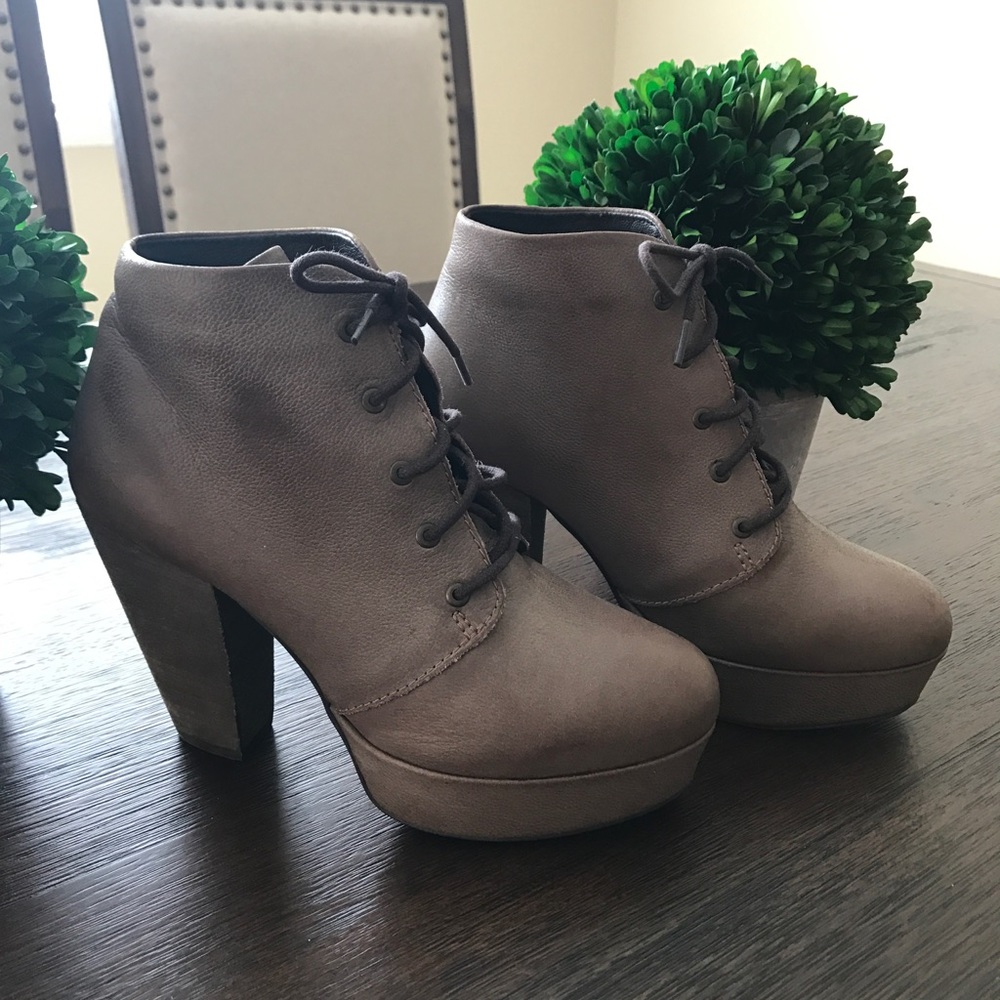Steven Madden Booties