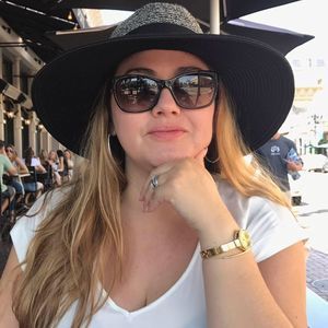 Meet your Posher, Edith