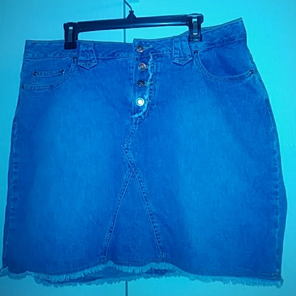 Denim skirt