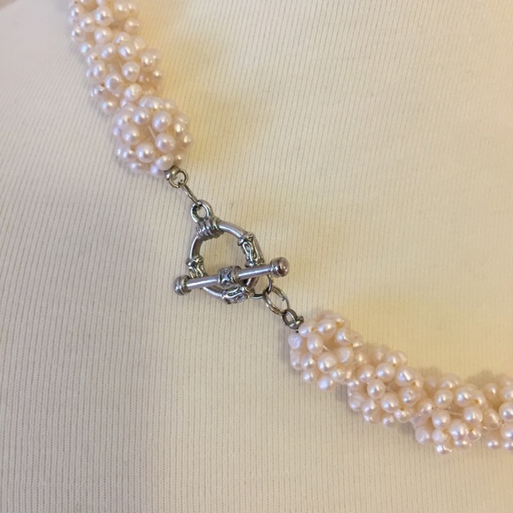 Pearl Cluster Necklace - Like New - Picture 4 of 7